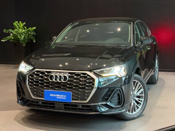 AUDI Q3 2.0 40 TFSI GASOLINA SPORTBACK PERFORMANCE QUATTRO TIPTRONIC AUDI Q3 2.0 40 TFSI GASOLINA SPORTBACK PERFORMANCE QUATTRO TIPTRONIC